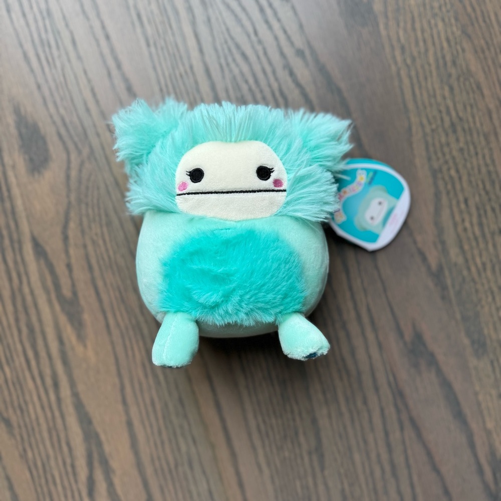 Squishmallow 5in Joelle the Bigfoot.